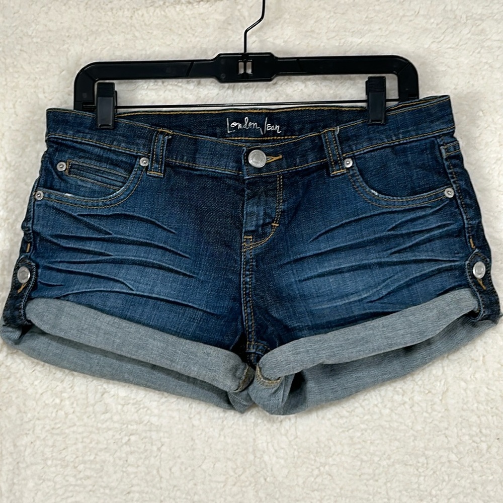 London Jean denim cuffed jean shorts size 6